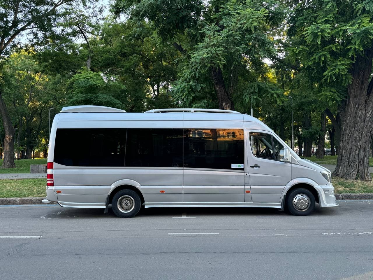 Mercedes Sprinter на 20 місць